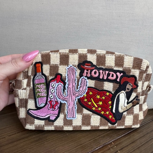 Checkered Howdy Western Cowgirl Makeup Pouch - Picture 2 of 5